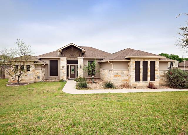 Property at 2129 Woodland Bend Rd, Salado, TX 76571, 4 beds, 2 baths