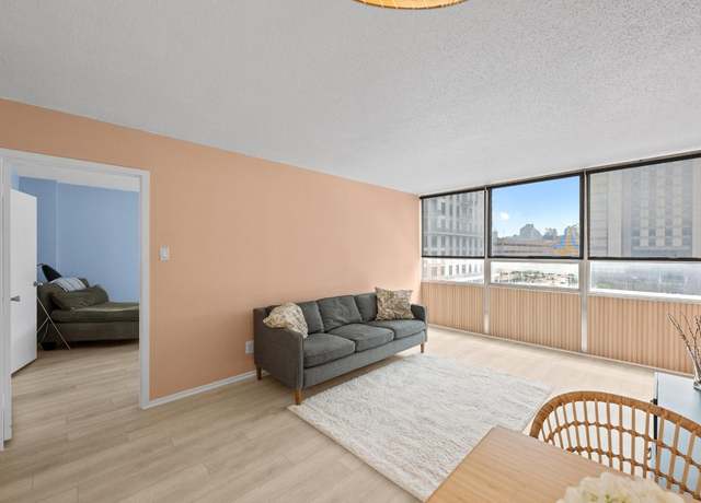 Property at 1800 Lavaca St #402, Austin, TX 78701, 1 bed, 1 bath