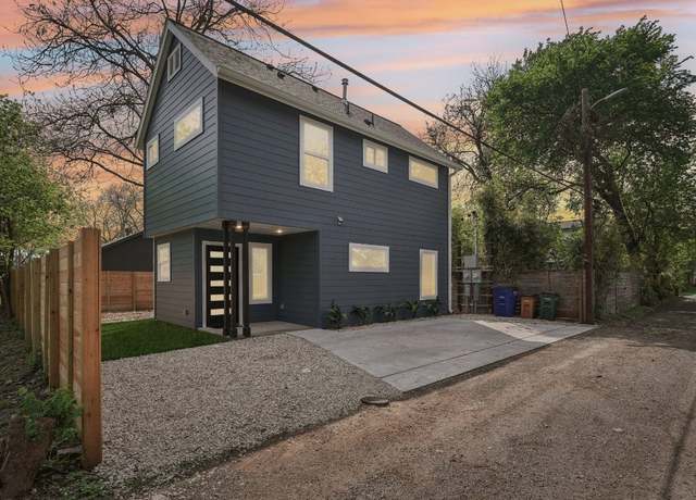 Property at 2312 Canterbury St #b, Austin, TX 78702, 2 beds, 2.5 baths