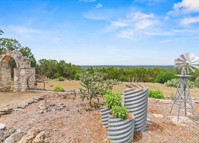 Property at 140 Summer Breeze, Wimberley, TX 78676, 3 beds, 2 baths