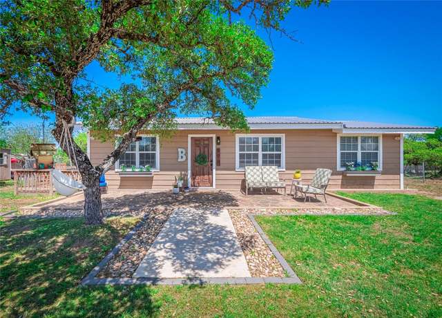 Property at 500 Gravel Dr, Burnet, TX 78611, 2 beds, 1 bath