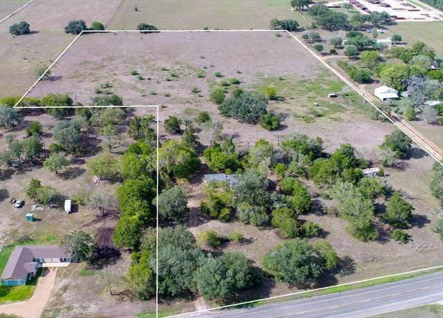 Property at 1546 Highway 90 A Hwy, Hallettsville, TX 77964, 4 beds, 2 baths