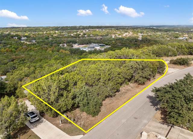 Property at 139 Clubhouse Dr, Lakeway, TX 78734