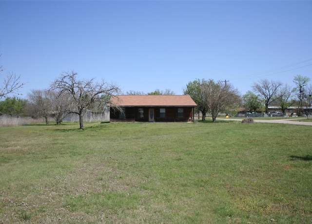Property at 112 Marlin St, Mc Dade, TX 78650, 3 beds, 2 baths