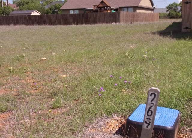 Property at 112 Hiram Cook Dr, Blanco, TX 78606