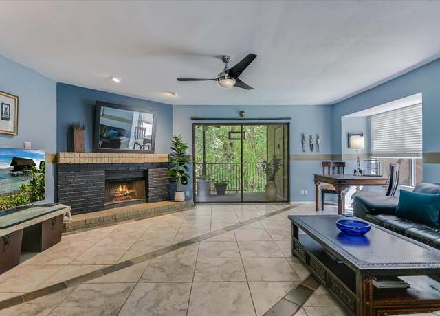 Property at 1135 Barton Hills Dr #206, Austin, TX 78704, 2 beds, 2 baths