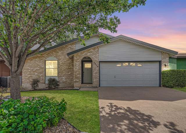 Property at 7815 Croftwood Dr, Austin, TX 78749, 3 beds, 2 baths