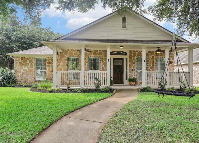 Property at 10901 Strand St, Austin, TX 78748, 4 beds, 2 baths