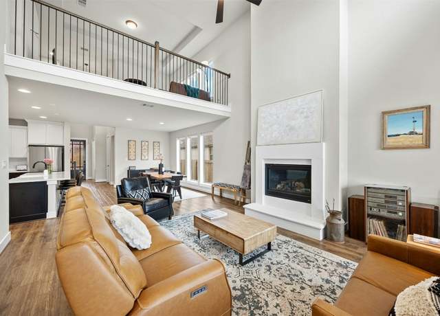 Property at 417 Langhorne Bnd, Liberty Hill, TX 78642, 4 beds, 3 baths