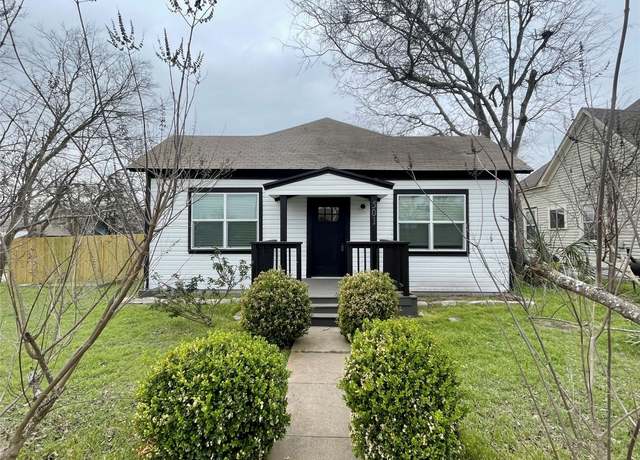 Property at 501 N Doak St, Taylor, TX 76574, 2 beds, 1 bath