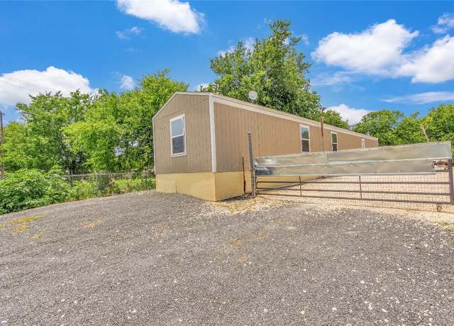 Property at 341 SW Front St, Bartlett, TX 76511, 3 beds, 2 baths