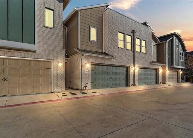 Property at 7411 Merrick Ln #39, Austin, TX 78745, 3 beds, 2.5 baths