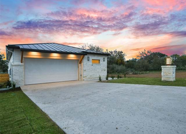 Property at 808 Twin Sails, Horseshoe Bay, TX 78657, 3 beds, 2.5 baths