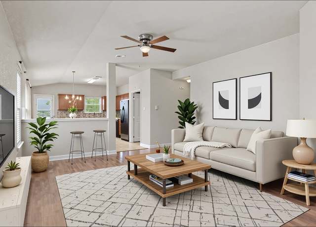 Property at 410 Brazoria Trl, San Marcos, TX 78666, 4 beds, 2 baths