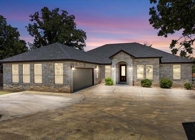 Property at 127 Medlar Dr, Cedar Creek, TX 78612, 4 beds, 3 baths