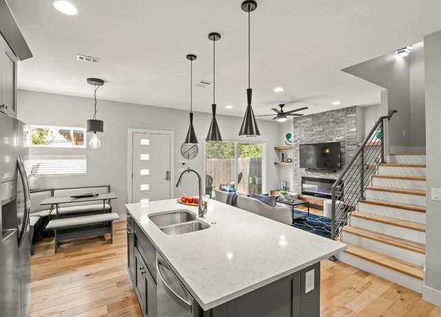 Property at 1179 Springdale Rd Unit B, Austin, TX 78721, 3 beds, 3 baths