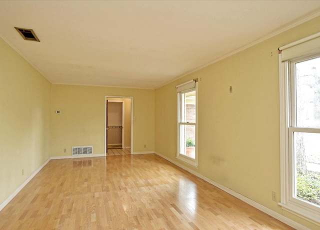 Property at 11803 Hornsby St, Austin, TX 78753, 4 beds, 2 baths