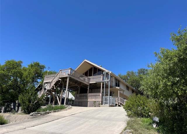 Property at 1530 Trailridge Dr, Canyon Lake, TX 78133, 3 beds, 2.5 baths