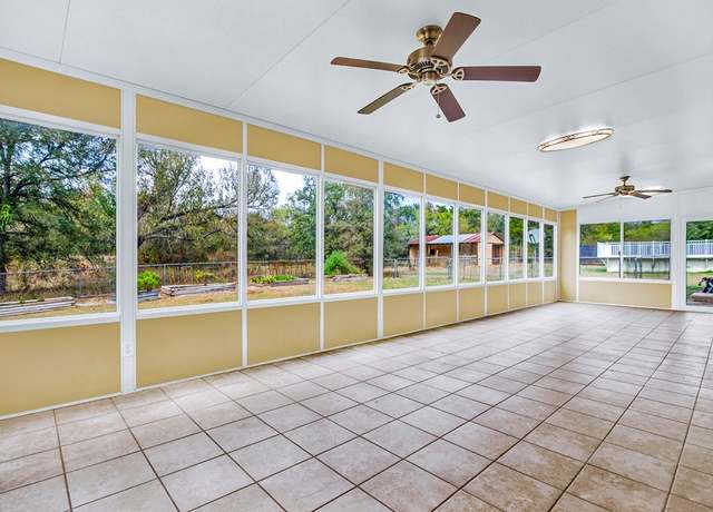Property at 298 Jenkins Rd, Cedar Creek, TX 78612, 4 beds, 2.5 baths