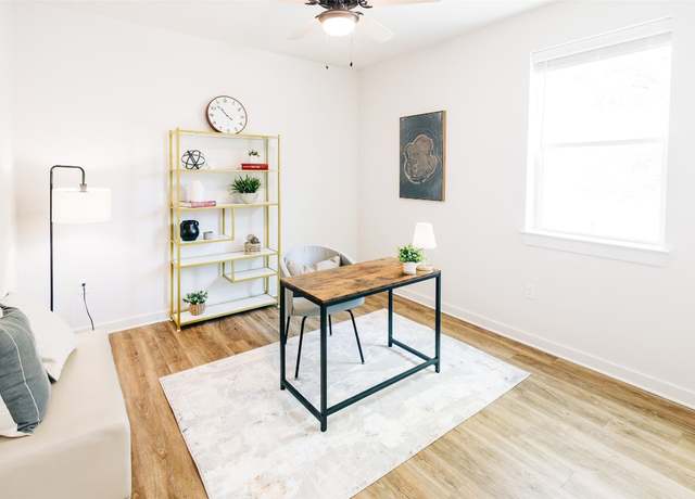 Property at 7051 Meadow Lake Blvd #4102, Austin, TX 78744, 3 beds, 2.5 baths