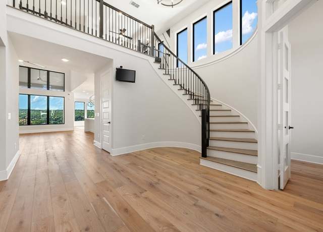 Property at 6216 Bower Well Rd, Austin, TX 78738, 4 beds, 3.5 baths