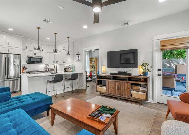 Property at 5308 Evans Ave #2, Austin, TX 78751, 2 beds, 2 baths