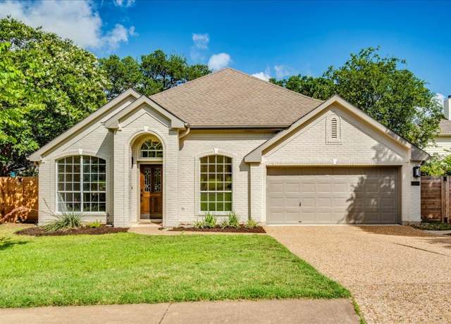 Property at 11018 S Bay Ln, Austin, TX 78739, 4 beds, 2 baths