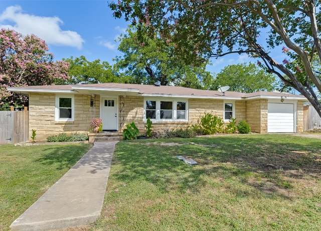 Property at 508 Ave G, Marble Falls, TX 78654, 3 beds, 1 bath