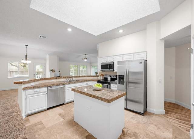 Property at 10803 Redgate Ln, Austin, TX 78739, 4 beds, 2 baths