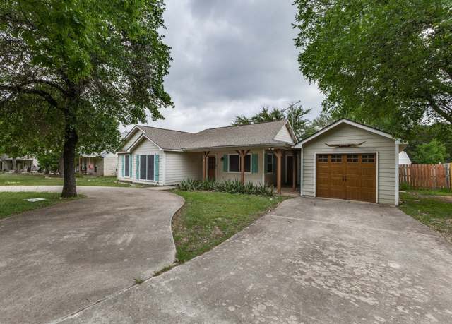 Property at 8 Deer Ridge Rd, Wimberley, TX 78676, 3 beds, 2 baths