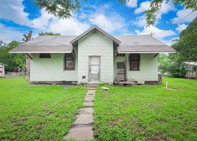 Property at 4531 S Old Dallas Rd, Elm Mott, TX 76640, 2 beds, 1 bath