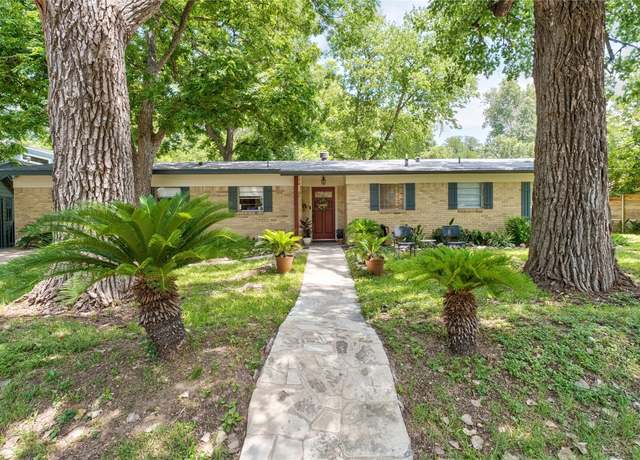 Property at 2301 Del Curto Rd, Austin, TX 78704, 3 beds, 2 baths