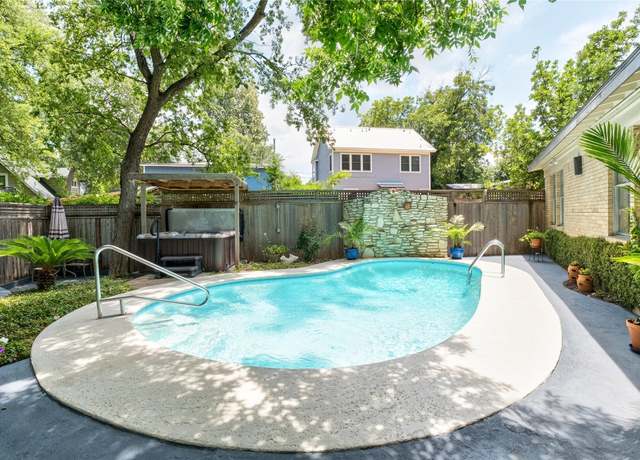 Property at 2301 Del Curto Rd, Austin, TX 78704, 3 beds, 2 baths