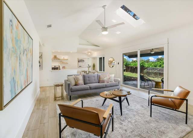 Property at 11904 Oakbrook Dr, Austin, TX 78753, 3 beds, 2 baths