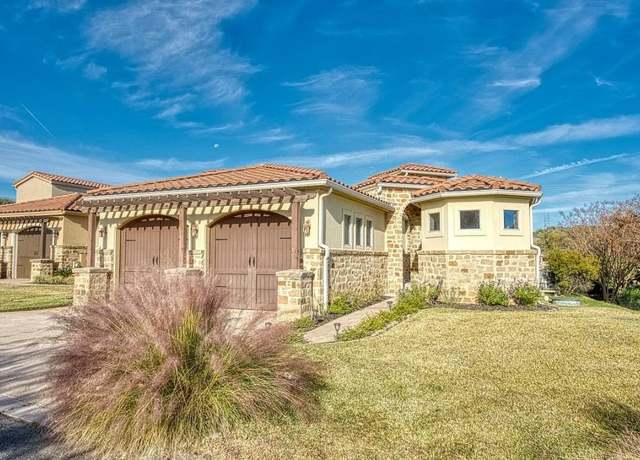 Property at 102 Maravilla Way, Horseshoe Bay, TX 78657, 3 beds, 3 baths