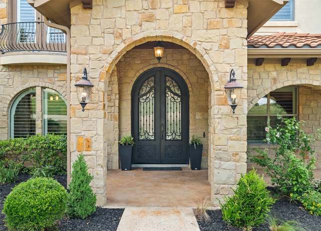 Property at 303 Bella Montagna Cir, Austin, TX 78734, 4 beds, 4.5 baths