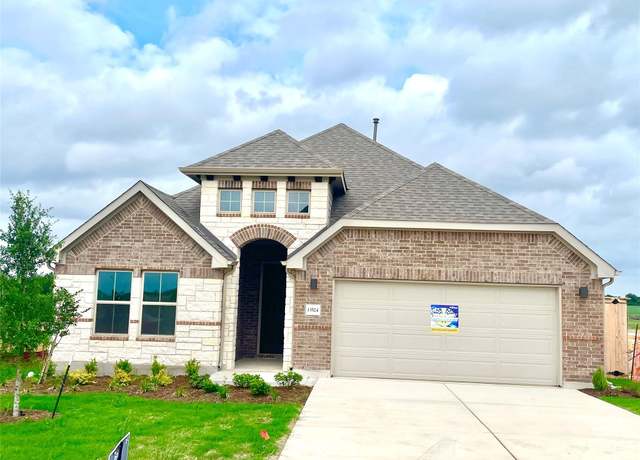 Property at 13524 Wandering Rhett Dr, Elgin, TX 78621, 4 beds, 3 baths