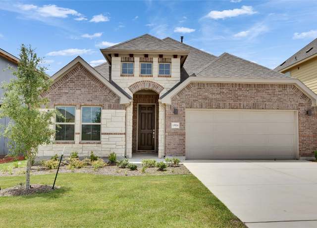 Property at 13524 Wandering Rhett Dr, Elgin, TX 78621, 4 beds, 3 baths