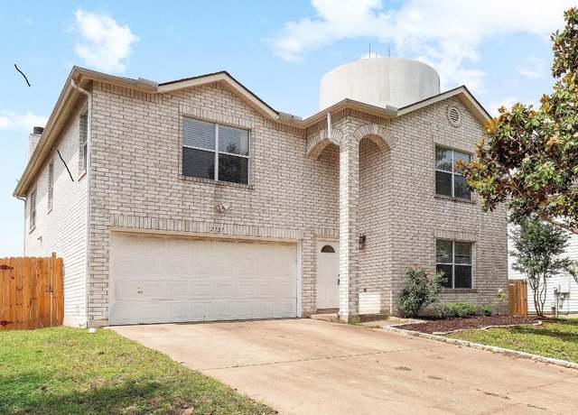 Property at 2727 High Point Dr, Round Rock, TX 78664, 4 beds, 2.5 baths