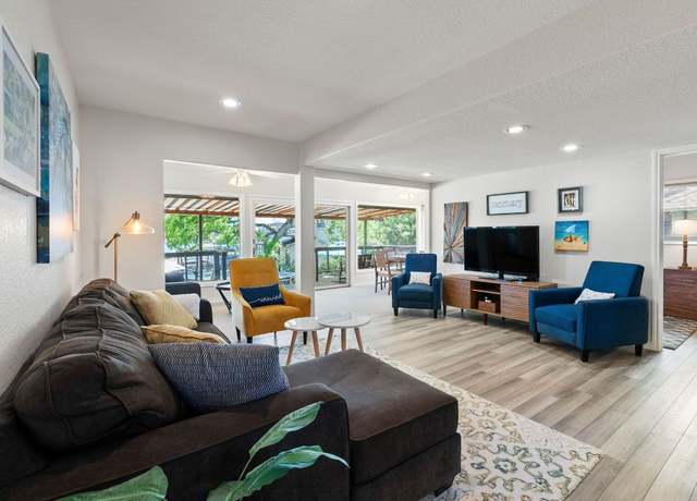 Property at 1707 Aztec Trl, Kingsland, TX 78639, 4 beds, 2.5 baths