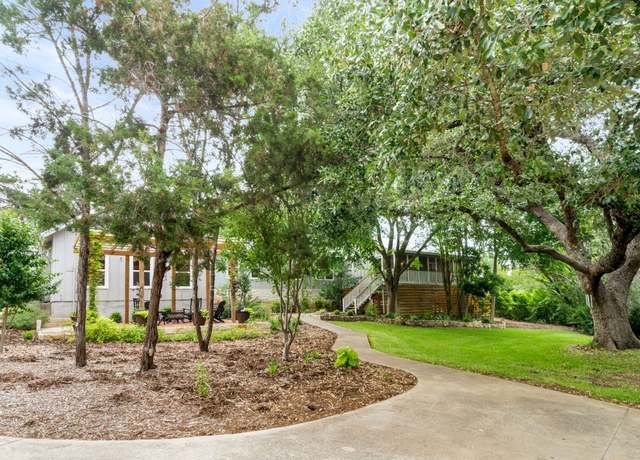 Property at 501 Box Canyon Rd, Wimberley, TX 78676, 3 beds, 3.5 baths