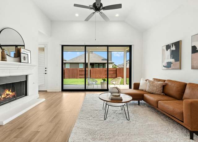 Property at 300 Barrel Bnd, Georgetown, TX 78628, 4 beds, 3 baths
