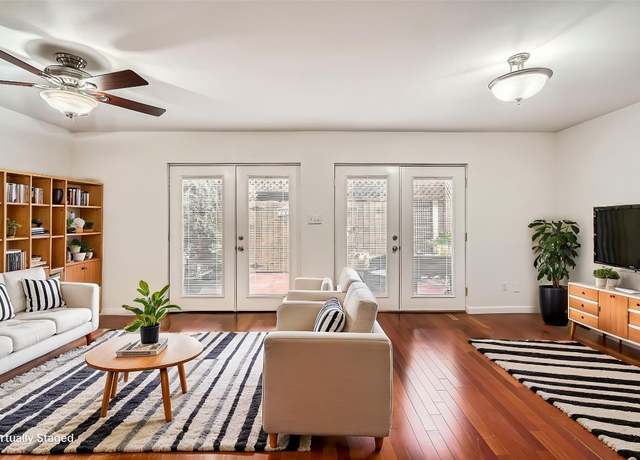 Property at 6609 Valleyside Rd, Austin, TX 78731, 3 beds, 2.5 baths