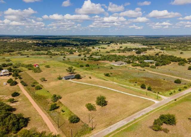 Property at 175 Bobs Trl, Bastrop, TX 78602, 4 beds, 2.5 baths