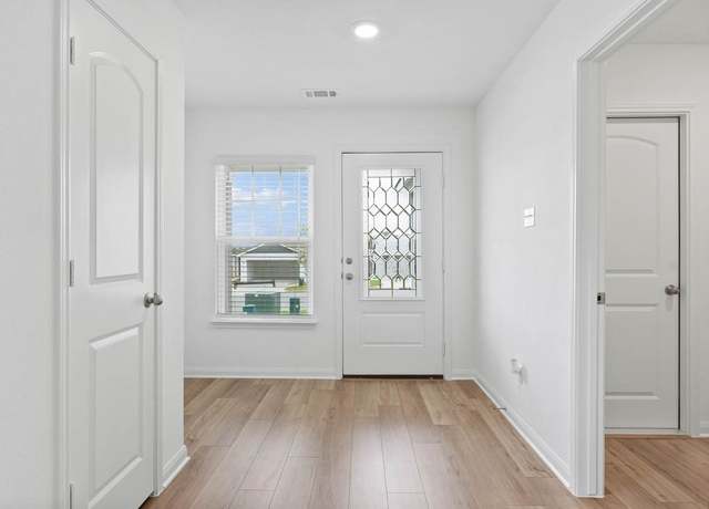 Property at 109 Morrison Dr, Jarrell, TX 76537, 3 beds, 2 baths