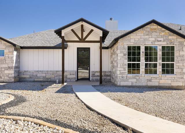 Property at 107 S Lon Price Dr, Blanco, TX 78606, 3 beds, 2.5 baths