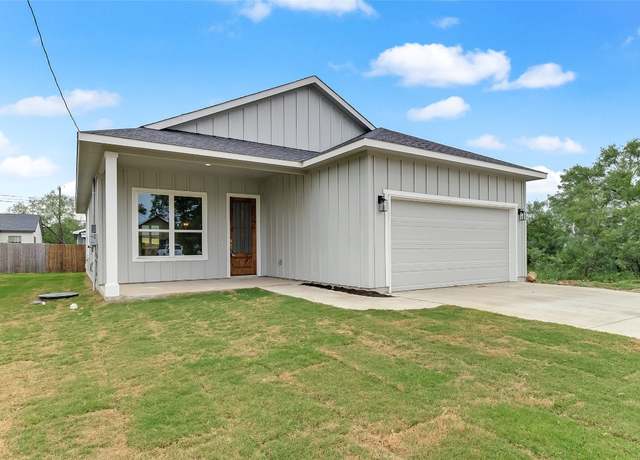Property at 652 Aspen Ln, Cottonwood Shores, TX 78657, 3 beds, 2 baths