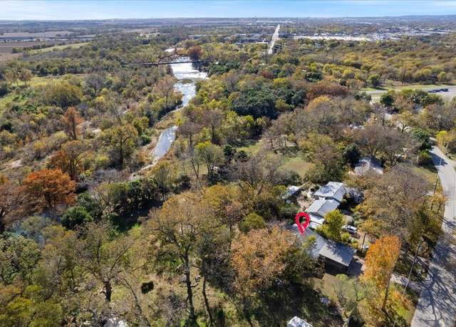 Property at 2110 River Rd, San Marcos, TX 78666, 2 beds, 2 baths