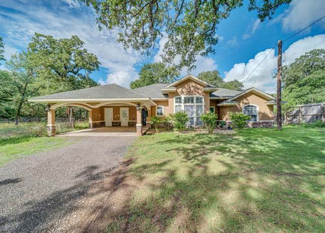 Property at 8048 Fm 2039, Caldwell, TX 77836, 4 beds, 3 baths