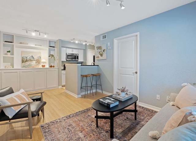Property at 3204 Menchaca Rd #303, Austin, TX 78704, 1 bed, 1 bath